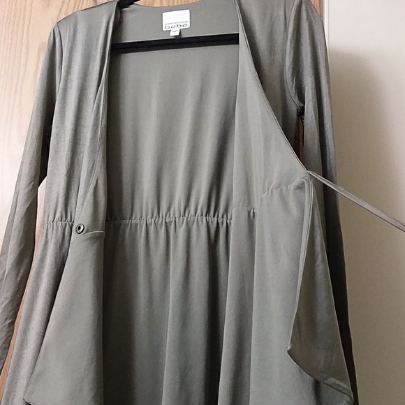 Olive shimmer wrap cardi - Picture 4 of 8